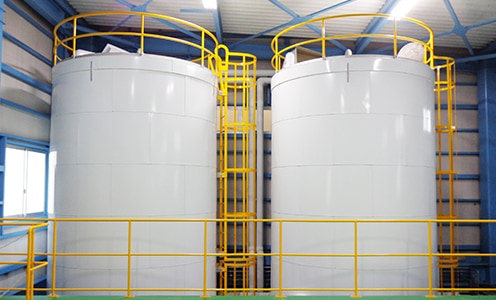 貯蔵タンク